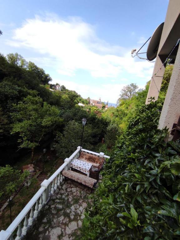 Guest House Chalet Agave Gagra Extérieur photo